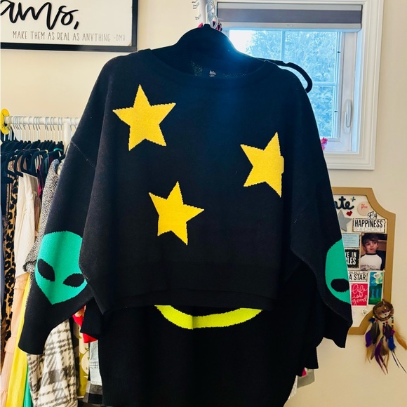 Dressed in Lala Take Me To Your Leader Alien Sweater - Picture 3 of 4